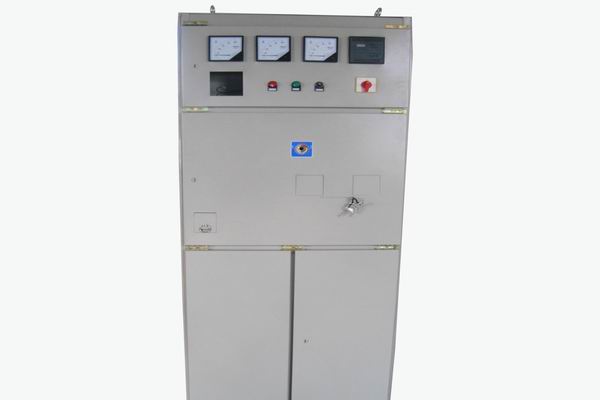 鄂尔多斯控制柜-使用3683控制柜前进行这些检查